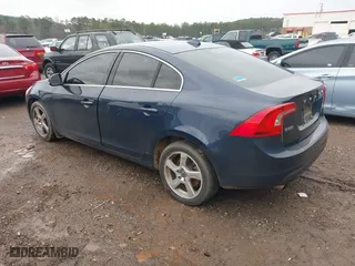 2012 Volvo S60 T5 with VIN YV1622FS9C2129267, listed as a IAAI auction lot 41607512 with 189,212 mi miles. Bid and sale history available at carsss.com. Image 3.