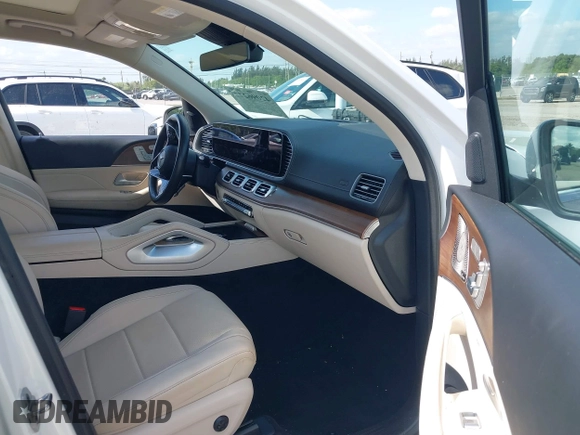 2024 Mercedes-Benz GLS 450 z VIN 4JGFF5KE0RB133823, wystawiony jako IAAI lot #42096277 z przebiegiem 21 828 mil mil oraz . Historia ofert i sprzedaży dostępna na DreamBid. Obrazek 5.