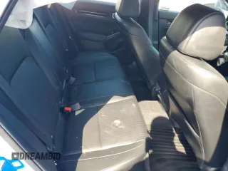 2024 Honda Civic Sport Touring z VIN 19XFL1G83RE004700, wystawiony jako Copart lot #47462165 z przebiegiem 19 231 mil mil oraz Szkoda całkowita • Salvage title. Historia ofert i sprzedaży dostępna na DreamBid. Obrazek 10.