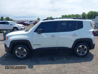 2018 Jeep Renegade Sport with VIN ZACCJBAB3JPH30955, listed as a IAAI auction lot 42332330 with 146,759 mi miles and . Bid and sale history available at DreamBid. Image 14.