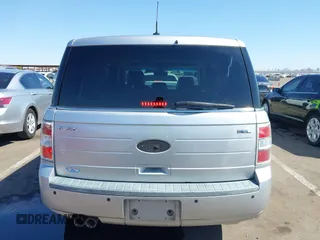 2011 Ford Flex SEL z VIN 2FMGK5CC6BBD33666, wystawiony jako IAAI lot #42237123 z przebiegiem 205 239 mil mil oraz . Historia ofert i sprzedaży dostępna na DreamBid. Obrazek 17.