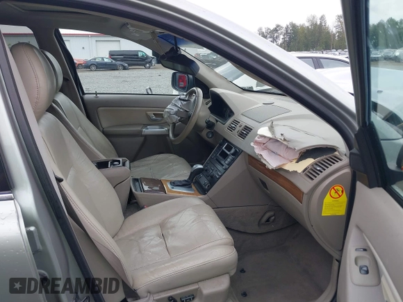 2004 Volvo XC90 with VIN YV1CM91H541109221, listed as a IAAI auction lot 40170874 with 154,649 mi miles and . Bid and sale history available at DreamBid. Image 5.