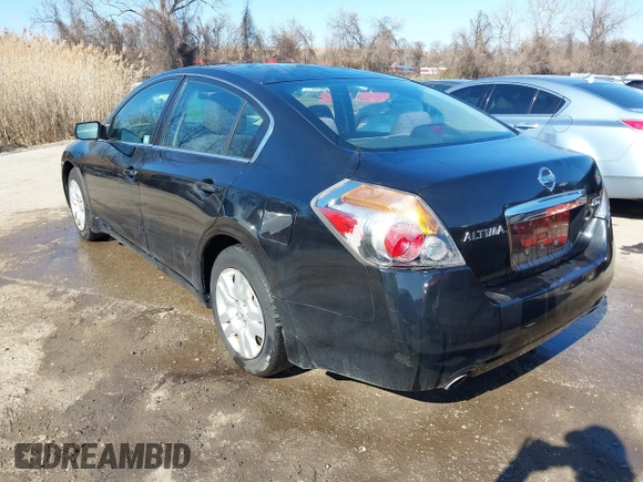 2012 Nissan Altima S with VIN 1N4AL2AP5CN518976, listed as a IAAI auction lot 41475617 with 198,689 mi miles and . Bid and sale history available at carsss.com. Image 3.