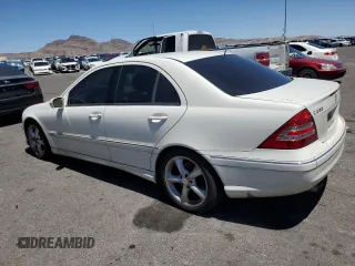 2005 Mercedes-Benz C 230 Kompressor с VIN WDBRF40J45F672944, выставлен на аукционе Copart как лот 57000985 с пробегом 194 056 миль миль и Чистый • Clean title. История ставок и продаж доступна на DreamBid. Изображение 2.