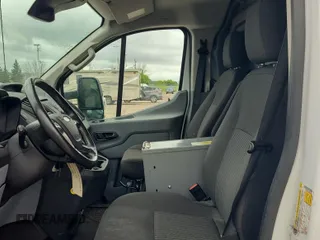 2018 Ford Transit с VIN 1FTYR1YG3JKB52229, выставлен на аукционе IAAI как лот 42720872 с пробегом 119 639 миль миль и . История ставок и продаж доступна на DreamBid. Изображение 30.