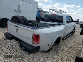 2015 Ram 3500 Laramie with VIN 3C63RRJL1FG625356, listed as a Copart auction lot 73058614 with 198,702 mi miles and Salvage Title. Bid and sale history available at carsss.com. Image 3.