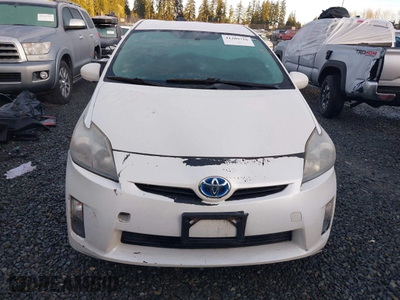 2010 Toyota Prius II with VIN JTDKN3DU5A0186774, listed as a IAAI auction lot 41209716 with 208,941 mi miles. Bid and sale history available at carsss.com. Image 12.