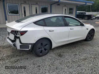 2023 Tesla Model 3 z VIN 5YJ3E1EA0PF452595, wystawiony jako Copart lot #58491175 z przebiegiem 40 288 mil mil oraz Szkoda całkowita • Salvage title. Historia ofert i sprzedaży dostępna na DreamBid. Obrazek 3.