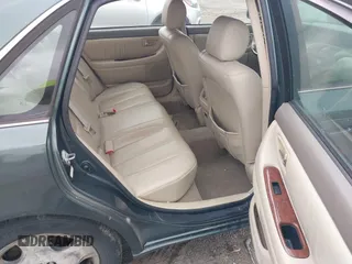 2003 Toyota Avalon XL with VIN 4T1BF28B63U294358, listed as a IAAI auction lot 42226470 with 256,405 mi miles and . Bid and sale history available at carsss.com. Image 8.