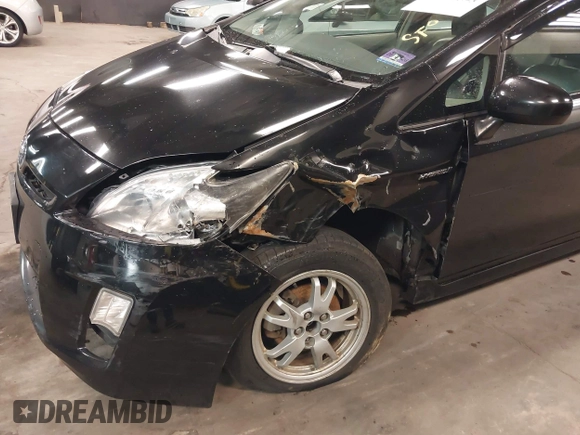 2010 Toyota Prius II with VIN JTDKN3DU5A0101657, listed as a IAAI auction lot 42038593 with 169,243 mi miles. Bid and sale history available at carsss.com. Image 6.