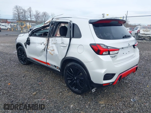 2023 Mitsubishi Outlander ES z VIN JA4ARUAUXPU007733, wystawiony jako IAAI lot #41899000 z przebiegiem 12 612 mil mil oraz . Historia ofert i sprzedaży dostępna na DreamBid. Obrazek 3.