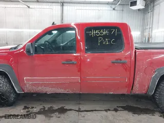 2008 Chevrolet Silverado 1500 LTZ with VIN 3GCEK13358G174925, listed as a IAAI auction lot 41551571 with 212,718 mi miles. Bid and sale history available at carsss.com. Image 15.