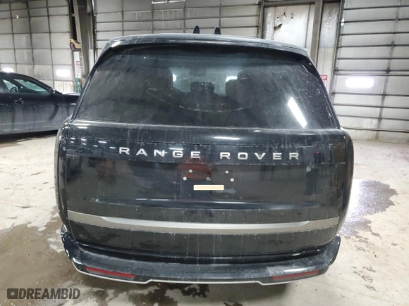 2024 Land Rover Range Rover SE with VIN SALKPBFU7RA236171, listed as a Copart auction lot 44011325 with 7,942 mi miles and Salvage Title. Bid and sale history available at carsss.com. Image 6.