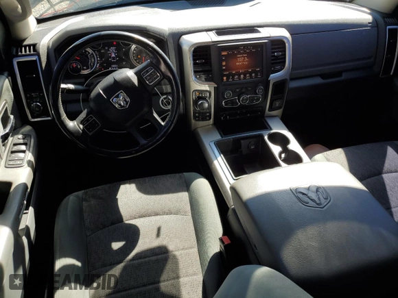 2015 Ram 1500 Big Horn z VIN 1C6RR7LM7FS643714, wystawiony jako Copart lot #49591905 z przebiegiem 97 309 mil mil oraz Szkoda całkowita • Salvage title. Historia ofert i sprzedaży dostępna na DreamBid. Obrazek 8.