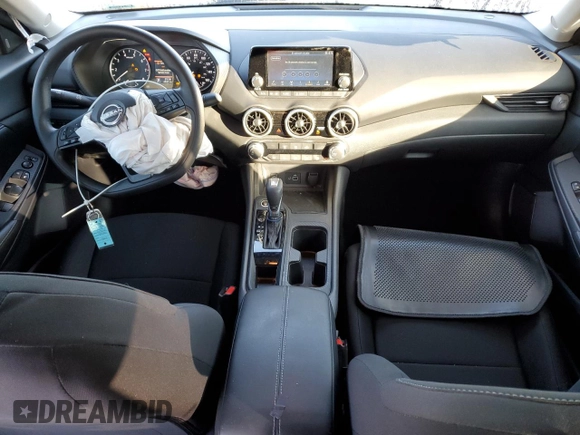 2024 Nissan Sentra S with VIN 3N1AB8BV0RY363295, listed as a Copart auction lot 42048455 with 4,041 mi miles and Salvage title. Bid and sale history available at DreamBid. Image 8.