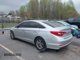 2017 Hyundai Sonata SE with VIN 5NPE24AF5HH531798, listed as a IAAI auction lot 41955060 with 142,985 mi miles and . Bid and sale history available at DreamBid. Image 3.