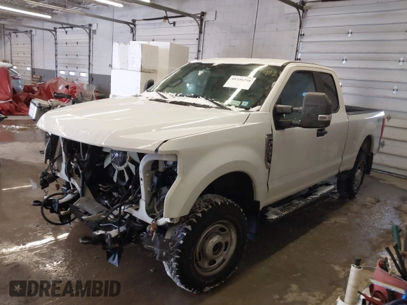 2022 Ford F-250 XL with VIN 1FT7X2B67NEC02786, listed as a IAAI auction lot 41246298 with 71,976 mi miles and . Bid and sale history available at DreamBid. Image 18.
