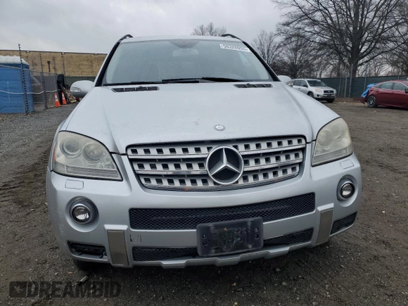 2008 Mercedes-Benz M 550 с VIN 4JGBB72E18A405497, выставлен на аукционе Copart как лот 50328955 с пробегом 248 384 миль миль и Чистый • Clean title. История ставок и продаж доступна на DreamBid. Изображение 5.