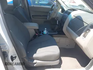 2008 Ford Escape XLS с VIN 1FMCU02Z18KD39486, выставлен на аукционе IAAI как лот 42311893 с пробегом 145 210 миль миль и . История ставок и продаж доступна на DreamBid. Изображение 5.