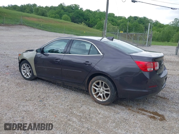 2015 Chevrolet Malibu LT with VIN 1G11C5SL1FF138368, listed as a IAAI auction lot 42192964 with 180,572 mi miles and . Bid and sale history available at DreamBid. Image 3.