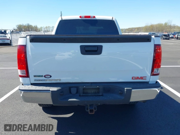 2011 GMC Sierra 1500 with VIN 3GTP2TE3XBG234948, listed as a IAAI auction lot 41880384 with Not Provided miles and . Bid and sale history available at DreamBid. Image 16.