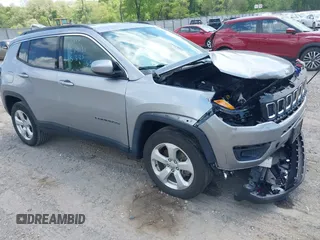 2019 Jeep Compass Latitude с VIN 3C4NJDBB6KT657190, выставлен на аукционе IAAI как лот 42196383 с пробегом 55 327 миль миль и . История ставок и продаж доступна на DreamBid. Изображение 1.