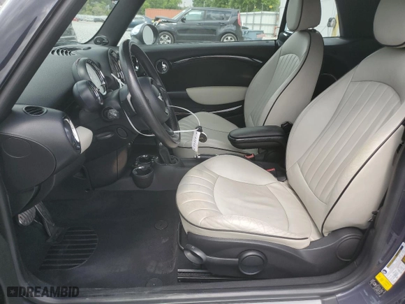 2012 MINI Cooper Convertible S with VIN WMWZP3C56CT250886, listed as a Copart auction lot 50027405 with 92,990 mi miles and Salvage Title. Bid and sale history available at carsss.com. Image 7.
