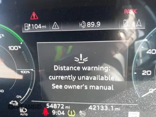2019 Audi e-tron Prestige with VIN WA1VABGE0KB009718, listed as a IAAI auction lot 42336983 with 54,871 mi miles and . Bid and sale history available at DreamBid. Image 18.