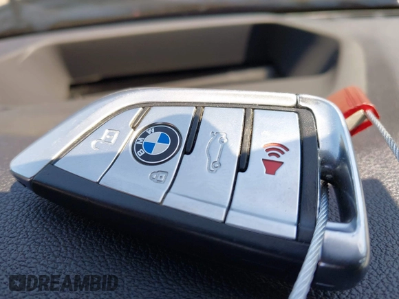2017 BMW 5 Series 540i with VIN WBAJE5C31HG477822, listed as a IAAI auction lot 42174024 with 88,846 mi miles and . Bid and sale history available at carsss.com. Image 11.