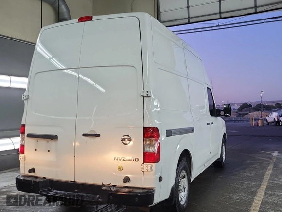 2018 Nissan NV S with VIN 1N6AF0LY5JN813338, listed as a IAAI auction lot 42670898 with 98,698 mi miles and . Bid and sale history available at DreamBid. Image 51.