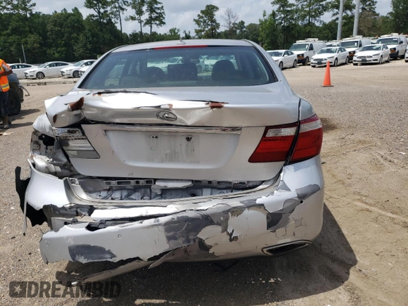 2007 Lexus LS 460 L with VIN JTHGL46F375001826, listed as a Copart auction lot 62425115 with 303,900 mi miles and Clean title. Bid and sale history available at DreamBid. Image 6.