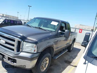 2006 Ford F-250 XL с VIN 1FTSX21P36EA09895, выставлен на аукционе IAAI как лот 42686302 с пробегом 230 401 миль миль и . История ставок и продаж доступна на DreamBid. Изображение 17.