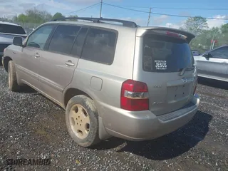 2006 Toyota Highlander w/3rd Row with VIN JTEEP21A660143026, listed as a IAAI auction lot 42090337 with 254,242 mi miles. Bid and sale history available at carsss.com. Image 3.