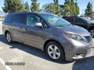 2011 Toyota Sienna LE AAS with VIN 5TDKK3DC9BS076390, listed as a Copart auction lot 42460295 with 255,552 mi miles and Clean Title. Bid and sale history available at carsss.com. Image 4.