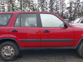 1998 Honda CR-V LX with VIN JHLRD1849WC034392, listed as a IAAI auction lot 41710053 with 126,120 mi miles. Bid and sale history available at carsss.com. Image 12.