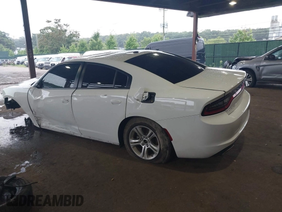 2022 Dodge Charger SXT with VIN 2C3CDXBG6NH235076, listed as a IAAI auction lot 40017954 with 38,444 mi miles and . Bid and sale history available at DreamBid. Image 3.
