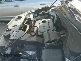 2019 Hyundai Santa Fe Limited с VIN 5NMS53AD9KH028668, выставлен на аукционе IAAI как лот 42098984 с пробегом 92 458 миль миль и . История ставок и продаж доступна на DreamBid. Изображение 19.