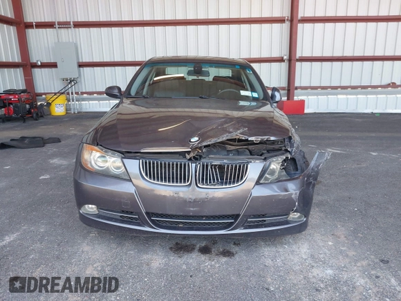 2006 BMW 3 Series 330i with VIN WBAVB33526KR73321, listed as a IAAI auction lot 42569889 with 104,466 mi miles and . Bid and sale history available at DreamBid. Image 12.