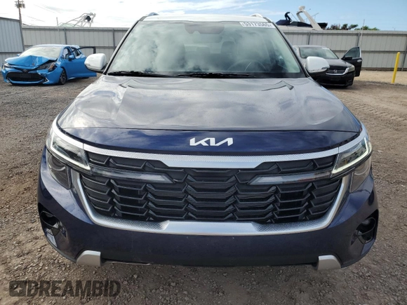 2024 Kia Seltos S z VIN KNDEU2AA8R7664127, wystawiony jako Copart lot #53173565 z przebiegiem 484 mil mil oraz Szkoda całkowita • Salvage title. Historia ofert i sprzedaży dostępna na DreamBid. Obrazek 5.