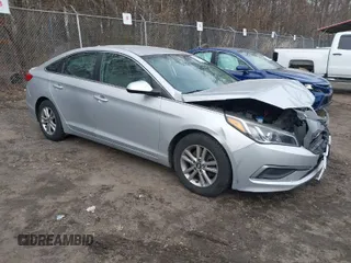 2017 Hyundai Sonata SE with VIN 5NPE24AF1HH578231, listed as a IAAI auction lot 41581076 with 110,832 mi miles. Bid and sale history available at carsss.com. Image 1.