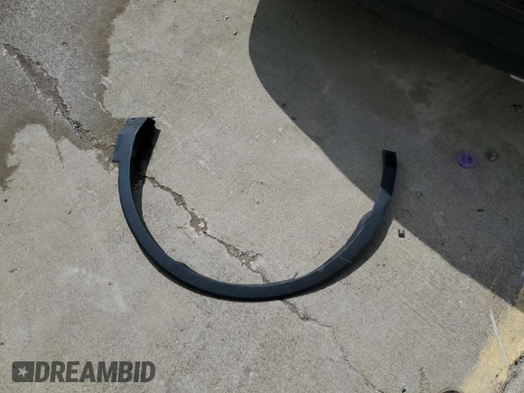 2018 Volkswagen Tiguan S с VIN 3VV0B7AX2JM105105, выставлен на аукционе Copart как лот 55282085 с пробегом 153 133 миль миль и На запчасти • Non repairable. История ставок и продаж доступна на DreamBid. Изображение 13.