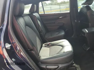 2022 Toyota Highlander XSE with VIN 5TDLZRAH5NS133434, listed as a Copart auction lot 53945075 with 47,634 mi miles and Salvage title. Bid and sale history available at DreamBid. Image 11.