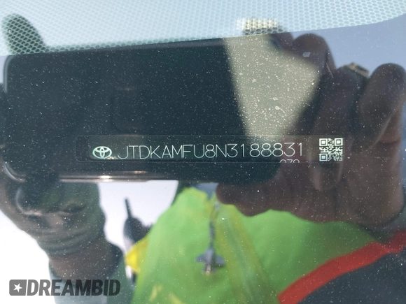 2022 Toyota Prius L Eco with VIN JTDKAMFU8N3188831, listed as a IAAI auction lot 42021222 with 39,629 mi miles and . Bid and sale history available at DreamBid. Image 9.