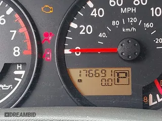 2014 Nissan Frontier SV with VIN 1N6AD0ER7EN716594, listed as a IAAI auction lot 41602019 with 176,691 mi miles. Bid and sale history available at carsss.com. Image 7.