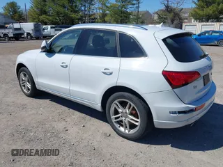 2013 Audi Q5 Premium Plus with VIN WA1LFAFP7DA071146, listed as a IAAI auction lot 41893809 with 174,106 mi miles. Bid and sale history available at carsss.com. Image 3.