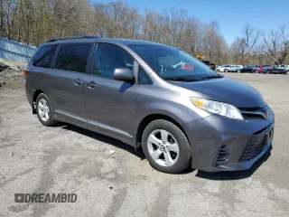 2019 Toyota Sienna LE Auto Access Seat with VIN 5TDKZ3DC5KS008521, listed as a Copart auction lot 53512695 with 147,488 mi miles and Salvage title. Bid and sale history available at DreamBid. Image 4.