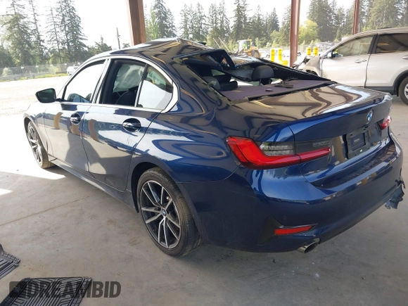 2019 BMW 3 Series 330i z VIN WBA5R1C51KAJ99658, wystawiony jako IAAI lot #42158041 z przebiegiem Nie podano mil oraz . Historia ofert i sprzedaży dostępna na DreamBid. Obrazek 3.