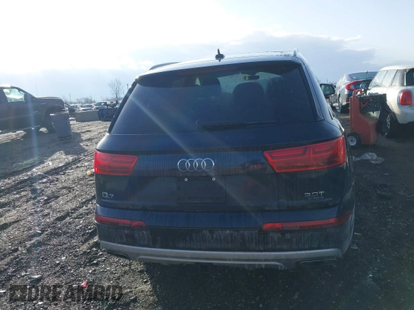 2017 Audi Q7 Premium Plus z VIN WA1LAAF75HD019470, wystawiony jako IAAI lot #41724853 z przebiegiem 85 301 mil mil oraz . Historia ofert i sprzedaży dostępna na DreamBid. Obrazek 16.