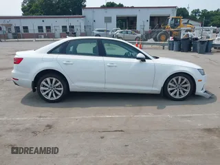 2017 Audi A4 Premium с VIN WAUANAF46HN056686, выставлен на аукционе IAAI как лот 42404649 с пробегом 41 707 миль миль и . История ставок и продаж доступна на DreamBid. Изображение 13.