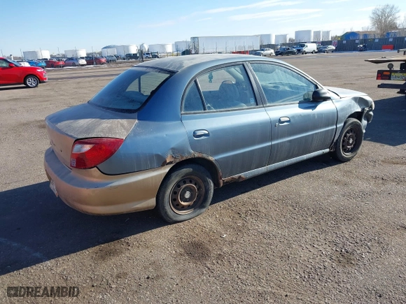 2001 Kia Rio with VIN KNADC123516046473, listed as a IAAI auction lot 41453919 with 193,582 mi miles. Bid and sale history available at carsss.com. Image 4.